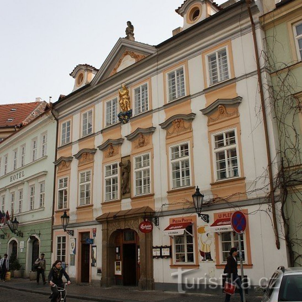 Praha, Staré Město - dům Na Rybárně