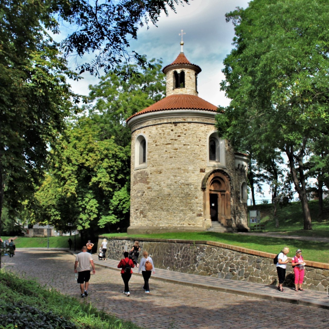 Praha-Vyšehrad - rotunda sv. Martina