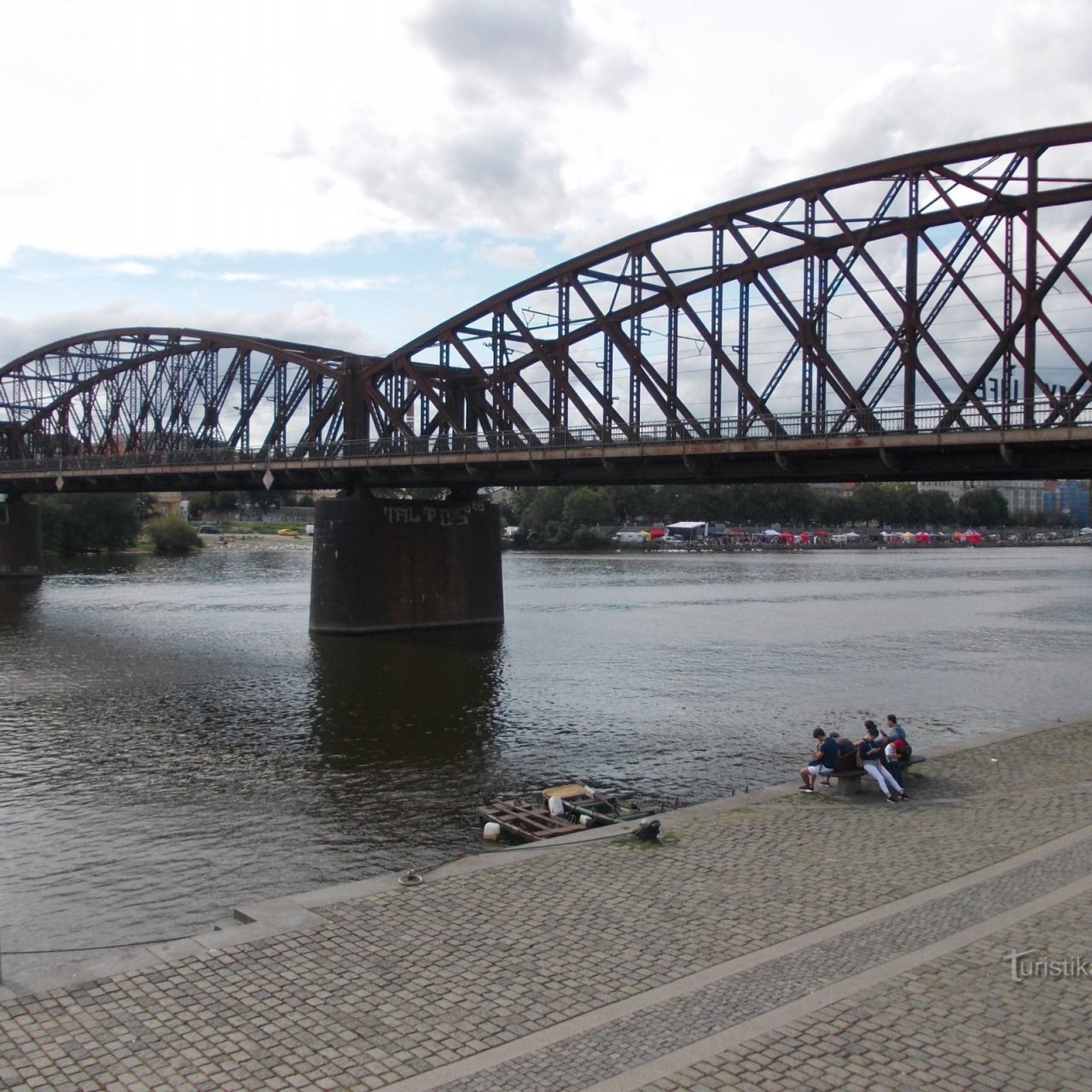 Praha - Železničný - Vyšehradský most