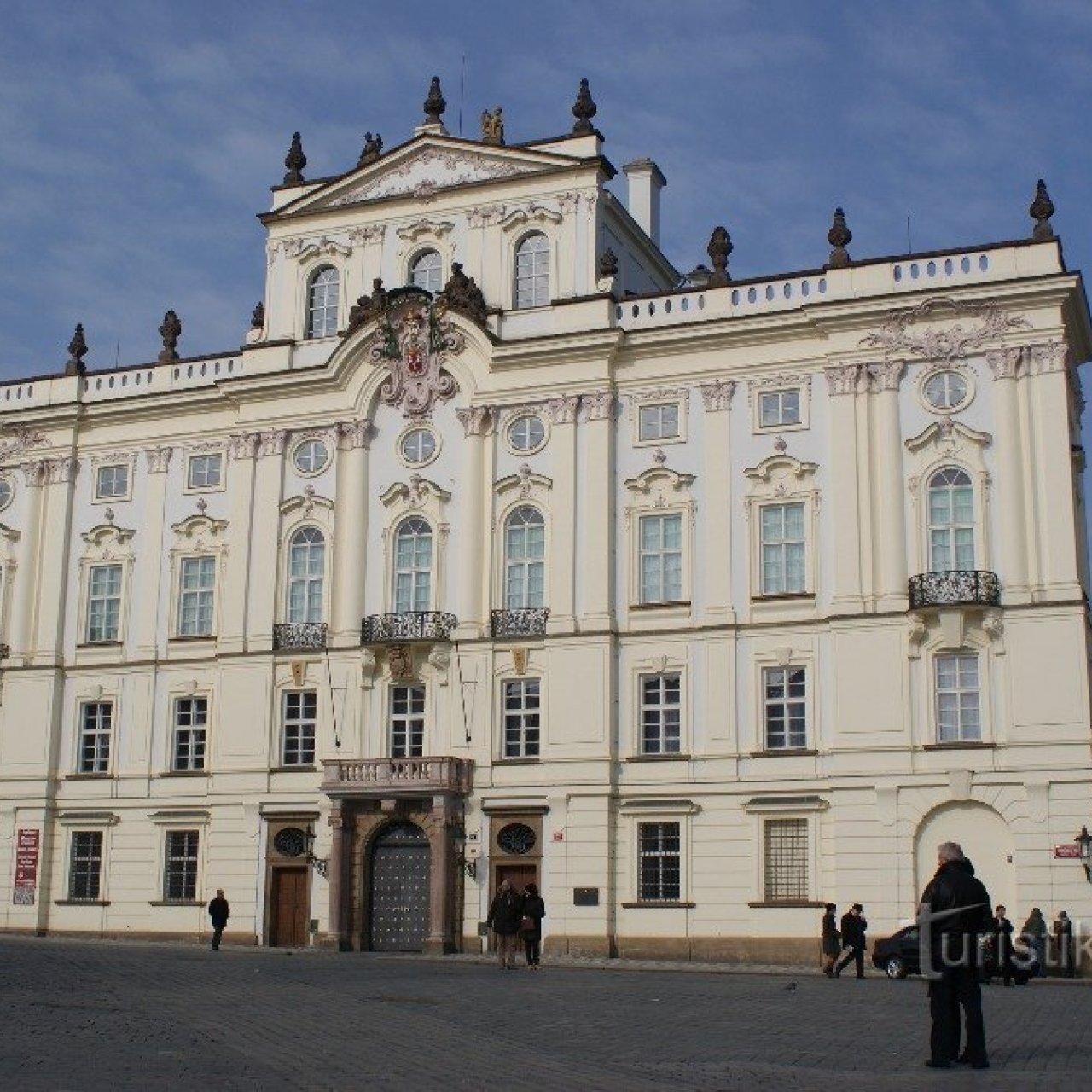 Praha – paláce na Hradčanském náměstí I. (Arcibiskupský, Martinický a Salmovský)