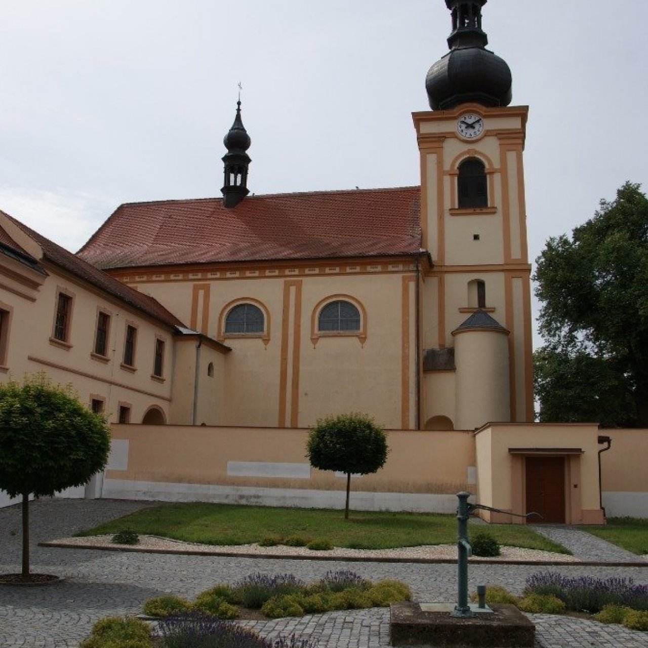 Nezamyslice – kostel sv. Václava