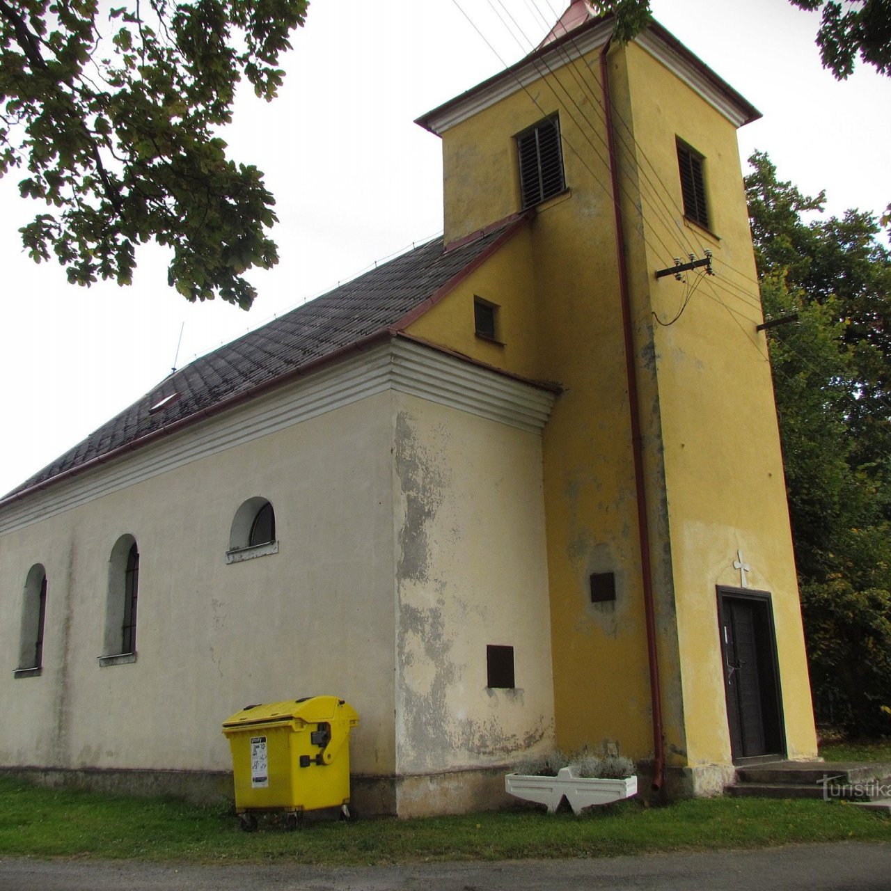 Dobřečov - kaple sv.Jana Křtitele