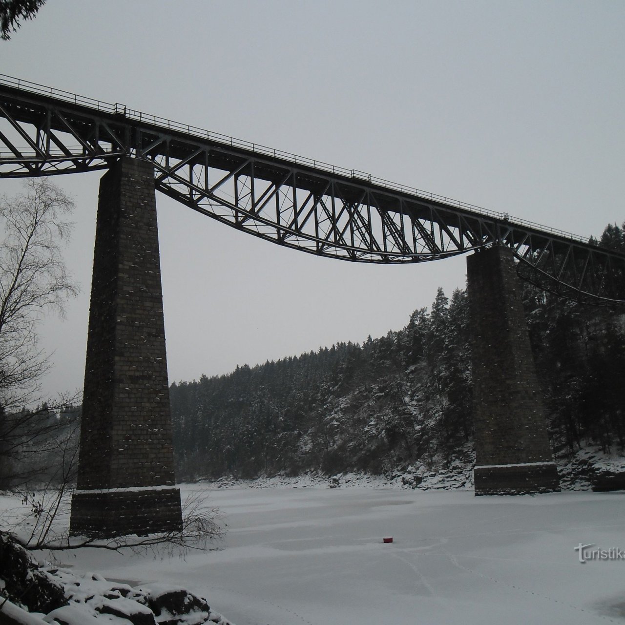 Pňovanský most