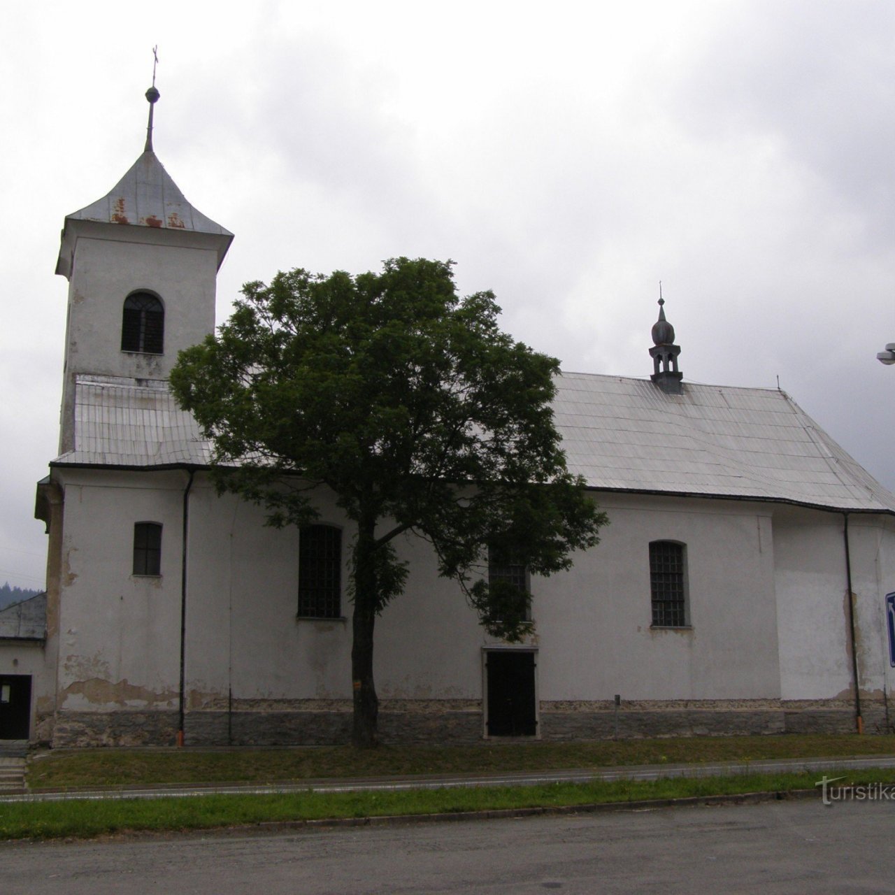 Ostružná - kostel Tří Králů