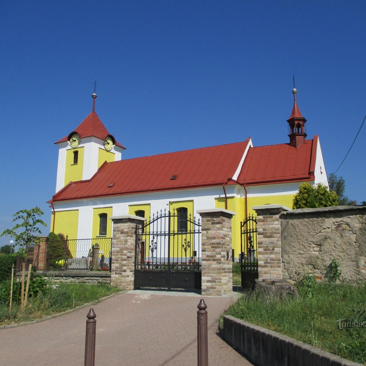 Kostel Nanebevzetí Panny Marie ve Velké Jesenici